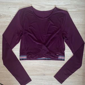Fabletics Crop Top Long Sleeve Twist Front Top